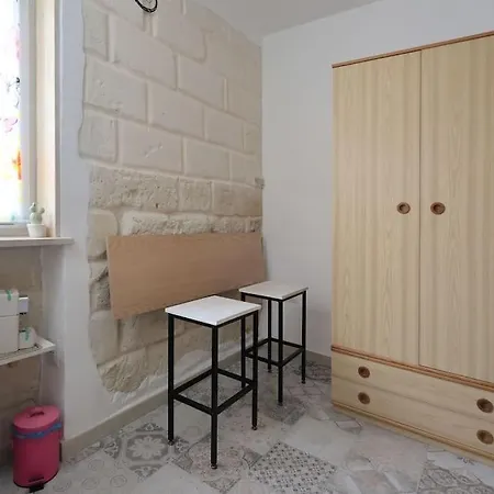 Apartamento A7passi Salento Stone - Indipendent With Private Bathroom - Kitchenette - Completa Di Tutto *