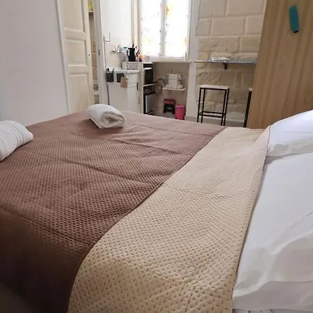 Apartamento A7passi Salento Stone - Indipendent With Private Bathroom - Kitchenette - Completa Di Tutto