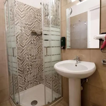 A7passi Da - Pietra Leccese -bagno Privato - Angolo Cottura - Ingresso Semi-indipendente - Wi-fi Appartamento