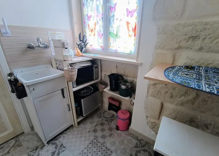 A7passi Salento Stone - Indipendent With Private Bathroom - Kitchenette - Completa Di Tutto דירה